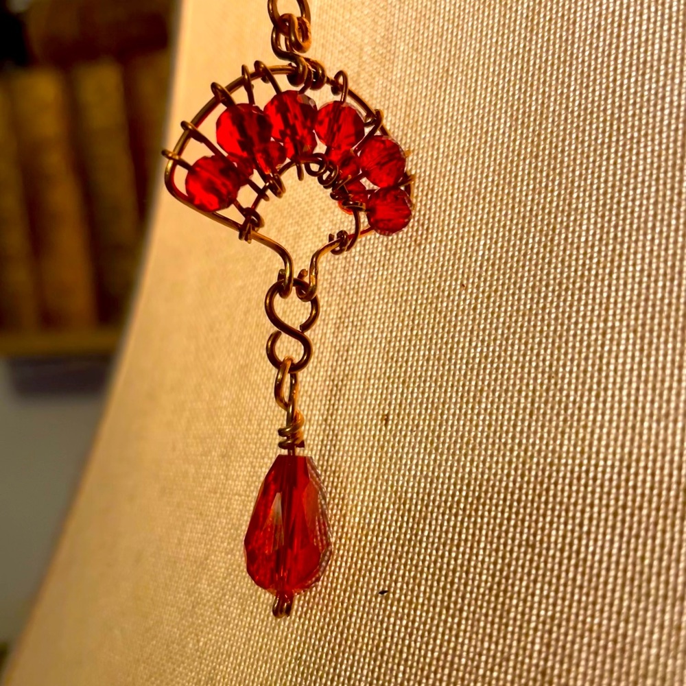 "Mei Li" ~ Flower Drum Song ~ Literati Love ~ red fan necklace, hammered copper